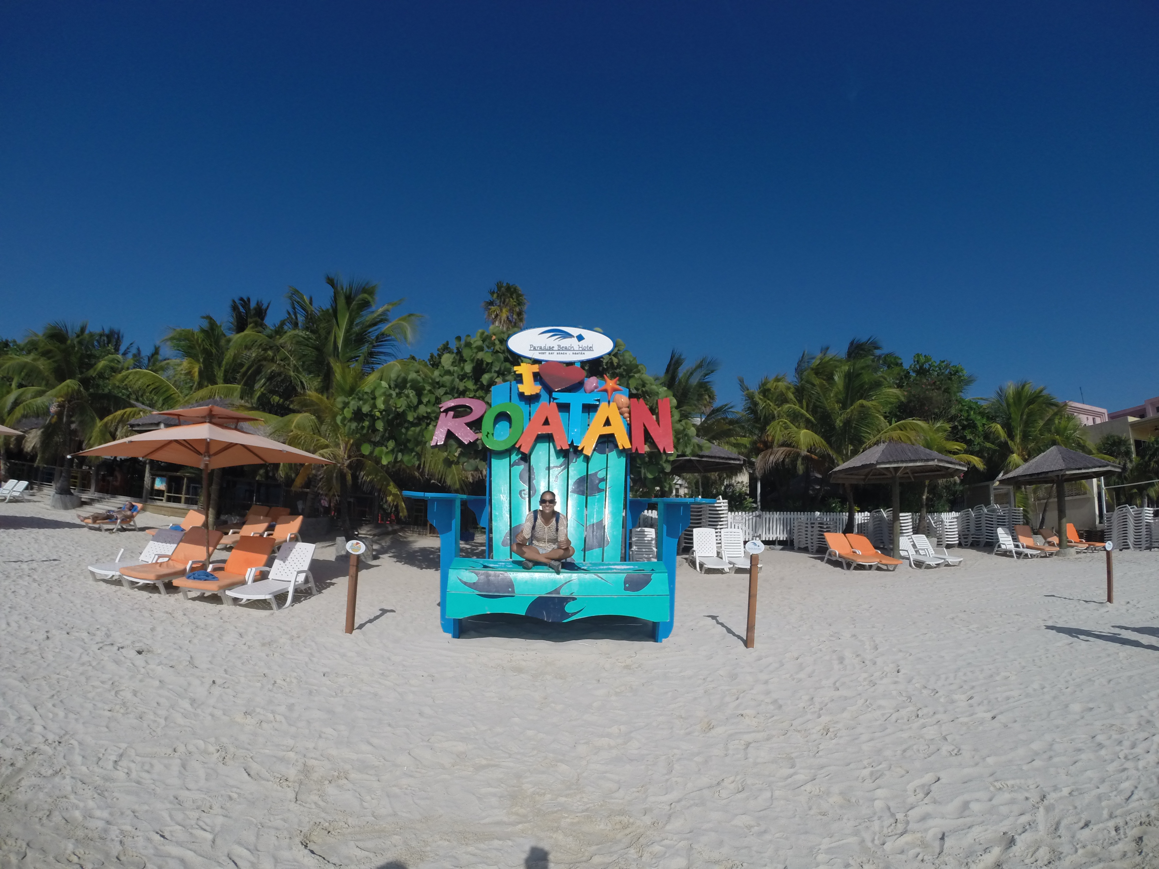 Visit Roatan Beach